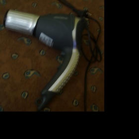 Tmavě stříbrný fén na vlasy  Homefriend