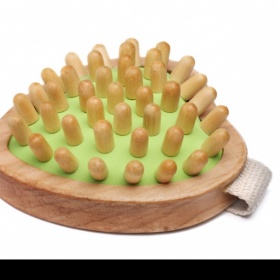 Modřiny na stehnech po masáži - v normě?