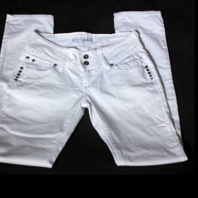 Bílé kalhoty Monday - foto č. 1