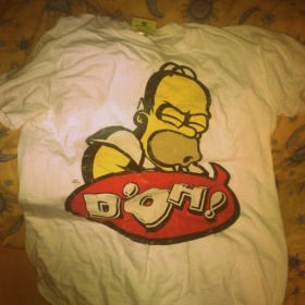 Tričko  houmr Simpson. Z F&F.