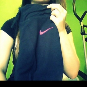 Černo - růžové tepláky NIKE