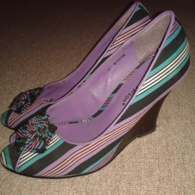 Barevné lodičky na klínku Ccc - foto č. 1