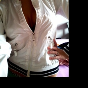 Bílá  bunda Clockhouse