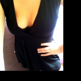 Černá tunika Amisu