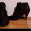 Černé kotníčkové boty na podpatku neznačkové - foto č. 2