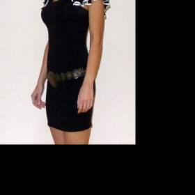 Černé  šaty s volánky New Look - foto č. 1