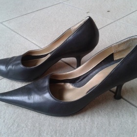 Černé lodičky No name