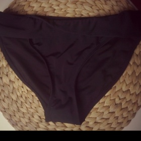 Černé plavky  F&F - foto č. 1