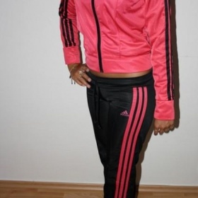 Černo růžová sportovní souprava Adidas originals - foto č. 1