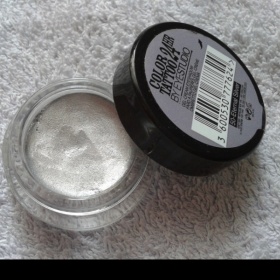 Maybelline color Tattoo 24 hr Eternal silver