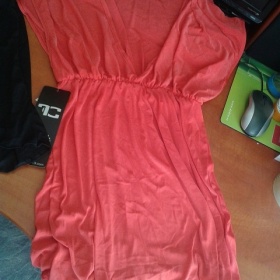 Červená tunika přes plavky Jiná - foto č. 1