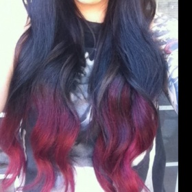 Vínová barva na vlasy