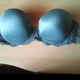 ZELENÁ podprsenka S Krajkou TRIUMPH