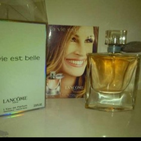 Parfém La vie est belle