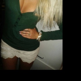 Smaragdové triko Jennyfer - foto č. 1