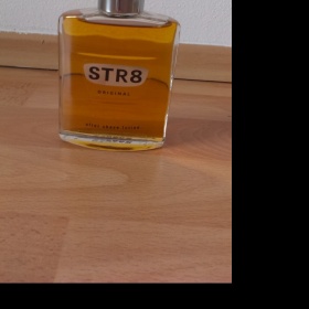 Pánská voda po holení STR8