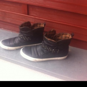 Černé  kožené boty Deichmann - foto č. 1