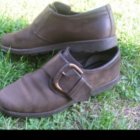 Hnědé podzimní boty Ecco