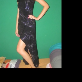 Černé šaty Neznačková