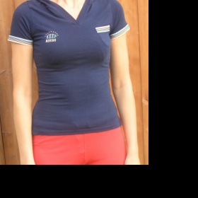 Modré tričko s kapucou neznačkové