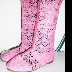 Růžové kozačky  -