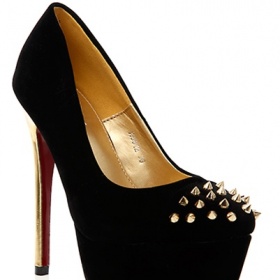 Černé lodičky s ostny  -