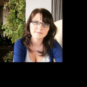 Jakou zvolit ofinu pro kulatý obličej?