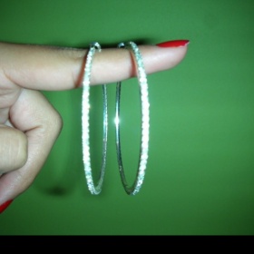 Kruhové náušnice s kamínky neznačková - foto č. 1