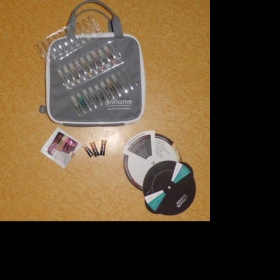 Vzorky parfémů a rtěnek Oriflame - foto č. 1