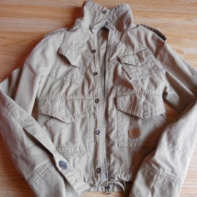 Béžová bunda Girl Zone