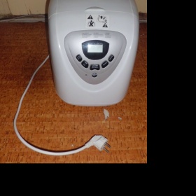 Pekárna na chleba Tesco BM07 - foto č. 1