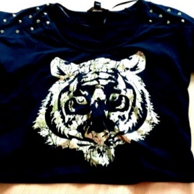 Černé tričko Tygr Tally Weijl - foto č. 1