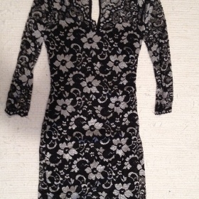 Černo - stříbrné šaty Lipsy London - foto č. 1
