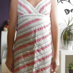 Vícebarevné letní šaty neznačková