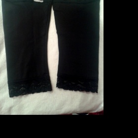 Černé bandáže na kolena Neznačková