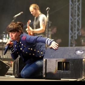 Modré sako Marty Jandové