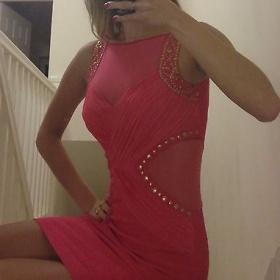 Rudé šaty LIpsy London - foto č. 1