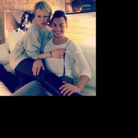 Šedá oversized mikina Simony Krainové