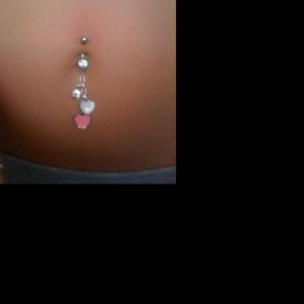 Piercing pupíku - vyrůstání?