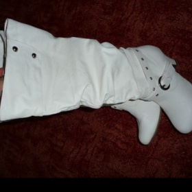 Bílé kozačky z urbanog.com