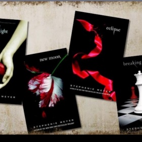 Knihy od Stephenie Meyer - foto č. 1
