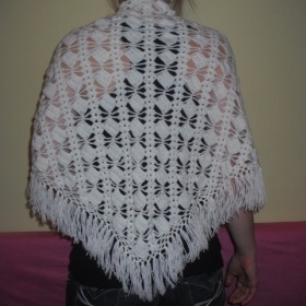 Bílý úplet/pončo