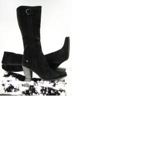 Kde sehnat semišové kozačky na širokém podpatku?