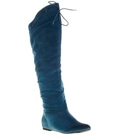 Co nosíte ke kozačkám nad kolena?