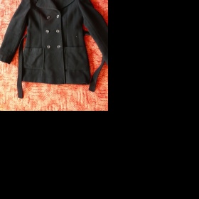 Zimní kabát z Anglie