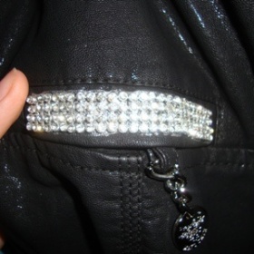 Štrasové kamínky - kam do galanterie