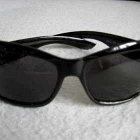 Sluneční brýle Takko