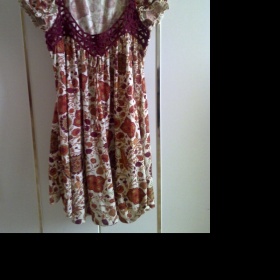 Květované šaty Debbie Miller for Rigo