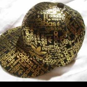 Zlatá kšiltovka ( bejska ) Adidas - foto č. 1