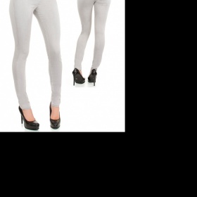 Co nosit k šedým a světlým legínám